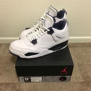 Air Jordan 4 Retro LS Legend Blue Columbia